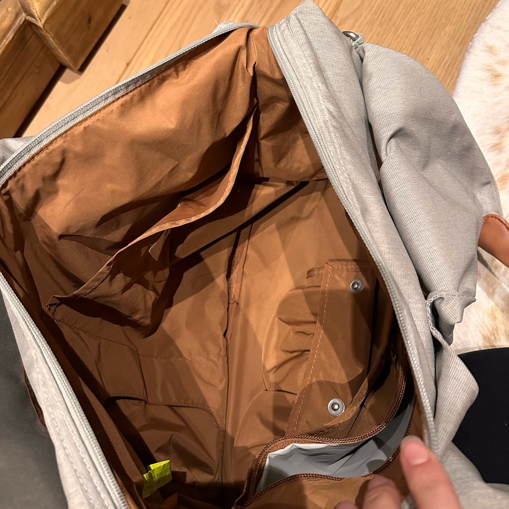 Lassig diaper bag - Picture 4 of 5